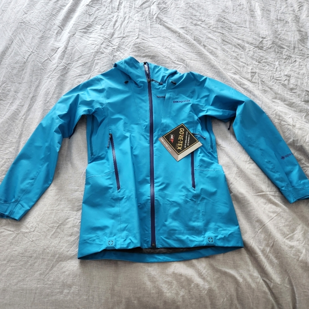 Nwt Patagonia ascensionist gore-tex jacket women xs